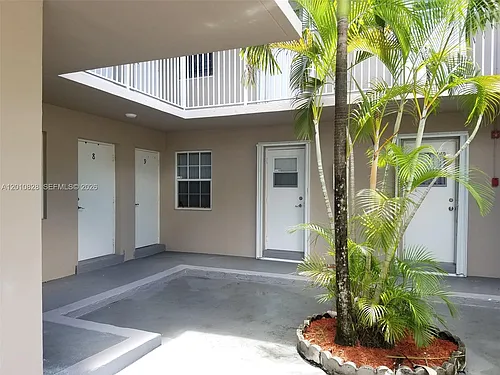 6565 Santona St #B8 Photo 1