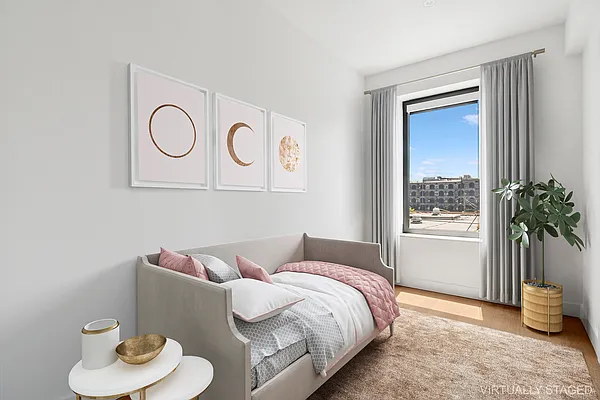 Rented by Compass | media 9