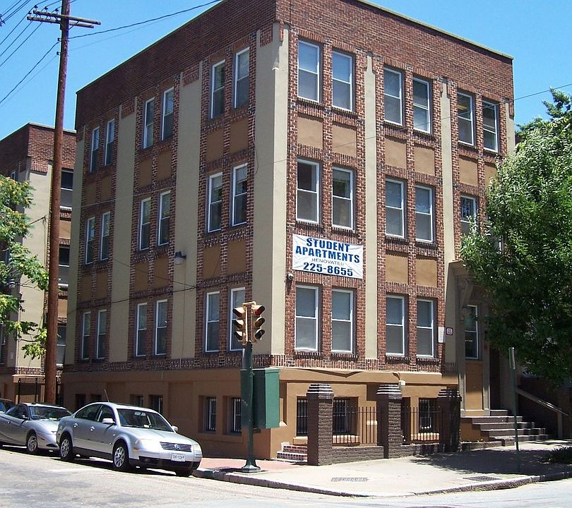 1st image of 320 W Grace St #B