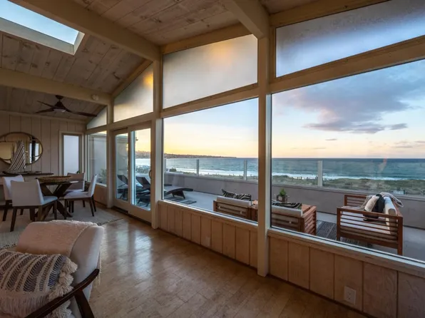 150 Tide Ave, Monterey, CA 93940