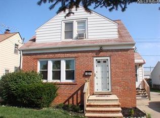 30047 Regent Rd, Wickliffe, OH 44092