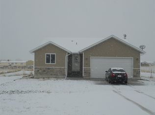 261 Edgebrook Dr, Spring Creek, NV 89815