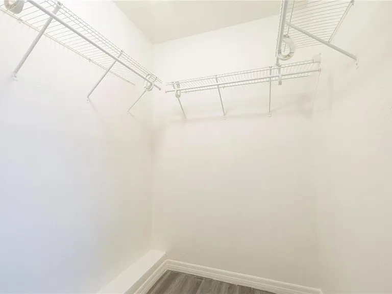 2947 Poplar Ave — Photo 41