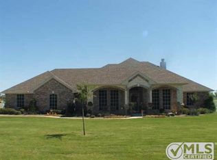 14024 Rising Spring Rd, Haslet, TX 76052