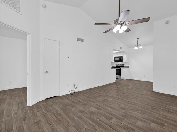 5136 E Evergreen St UNIT 1102