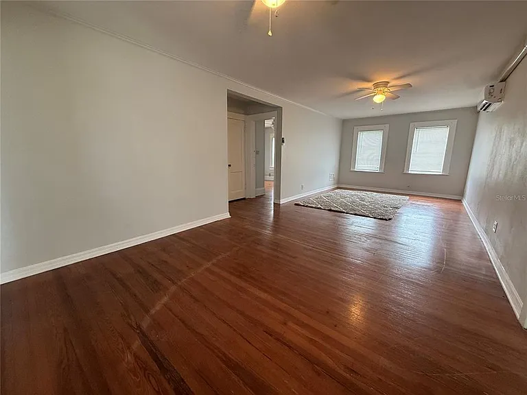 408 3rd Ave E #A — Photo 12