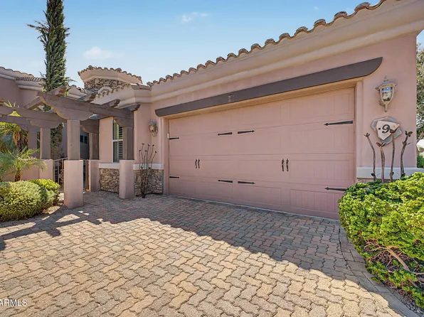 6202 E MCKELLIPS Road #9, Mesa, AZ 85215