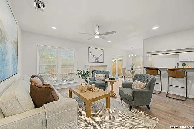 10223 Flatland Trl — Photo 7