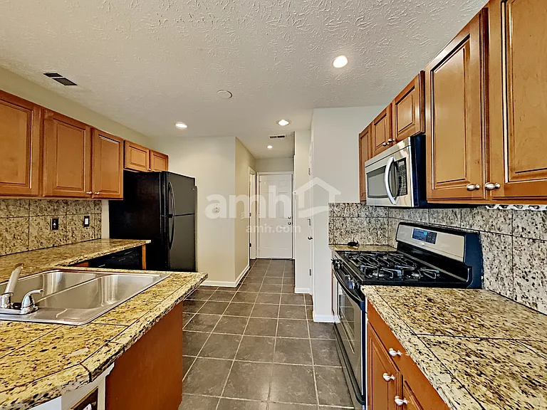 3271 Avensong Village Cir — Photo 5