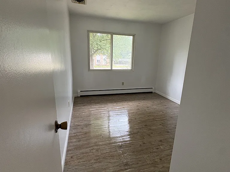 624 Garrison Rd #D-1 — Photo 6