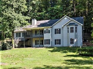 8235 Knight Rd, Gainesville, GA 30506