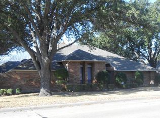808 Lakeshore Dr, Rockwall, TX 75087