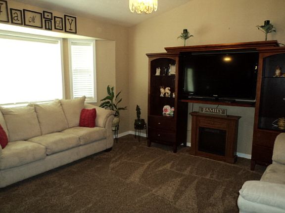 3rd image of 4173 E Nibley Cir