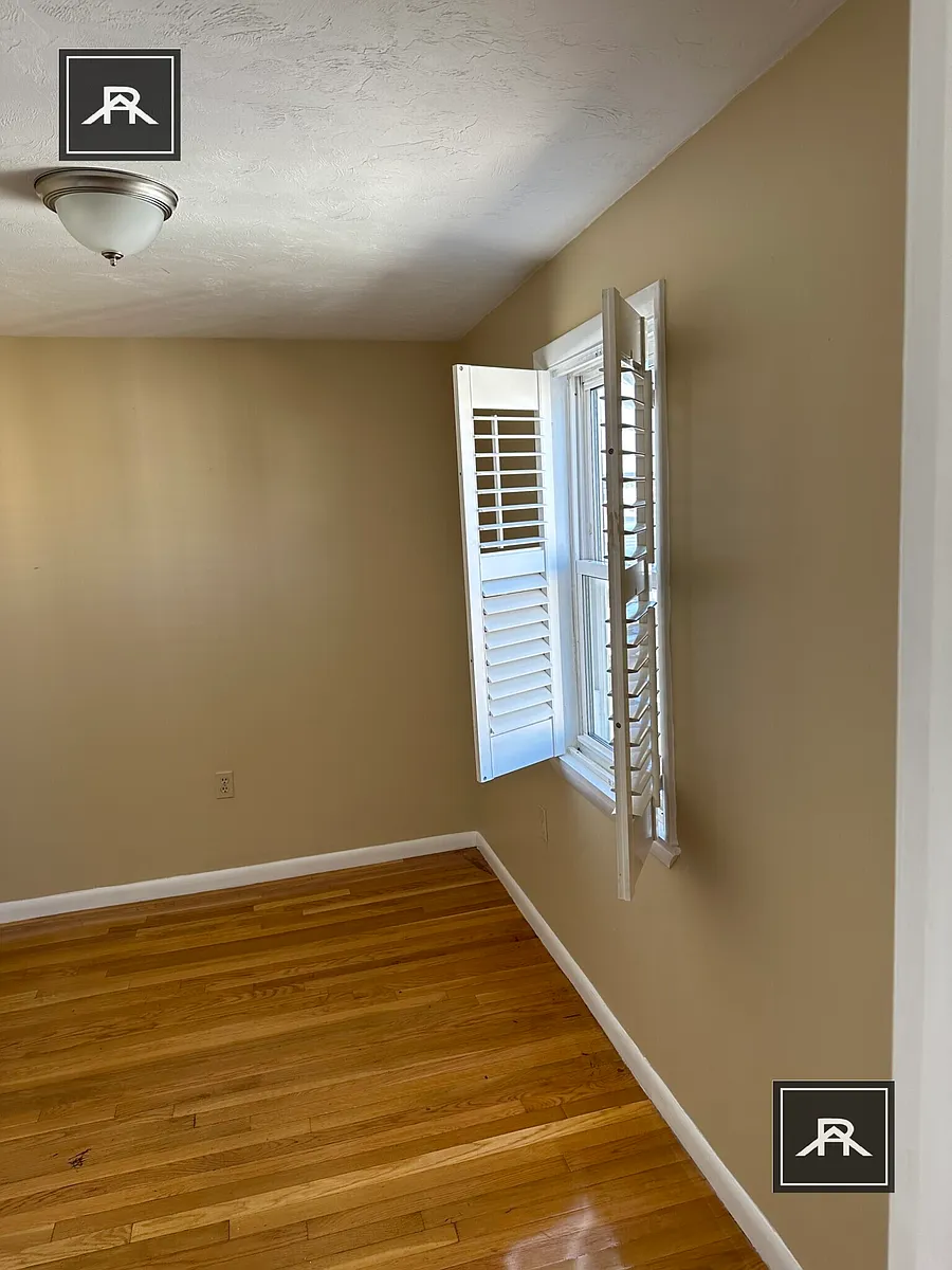 Building Photo - 7A Grimes St #2