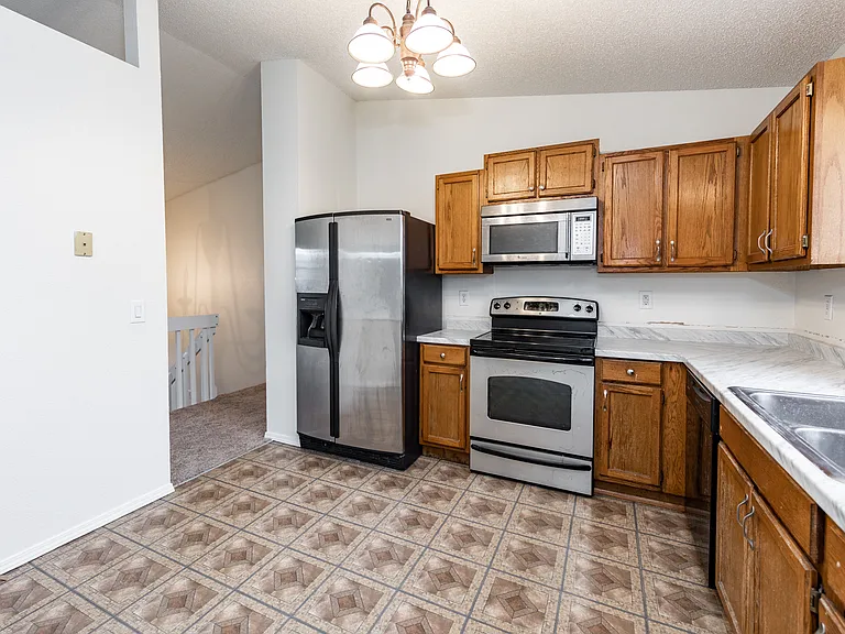 5160 Alton Dr — Photo 7