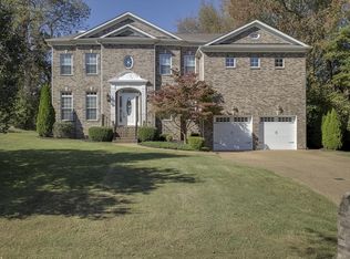 108 Lake Harbor Dr, Hendersonville, TN 37075