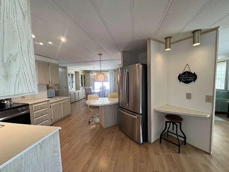 4266 Bobwhite Dr — Photo 10