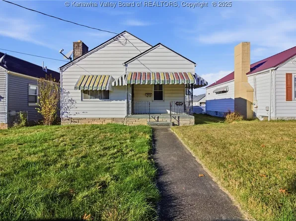 4834 Ohio St, South Charleston, WV 25309