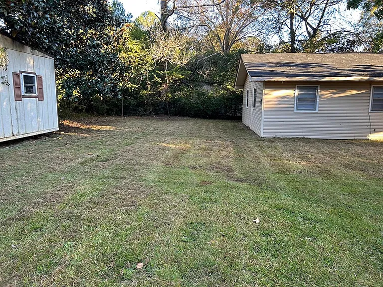 211 Utah Ave — Photo 29