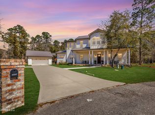 7428 Turnberry Way, Diamondhead, MS 39525