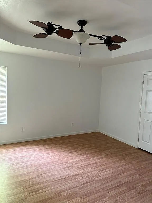 4 bed, 2.0 bath, 1334 sqft, $1,650 — Photo 3