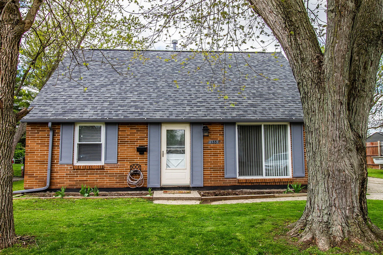 133 Frayne Dr photo 1