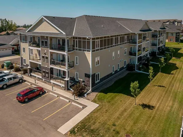 173 Fairmont Blvd S #102, Lethbridge, AB T1K 7G4