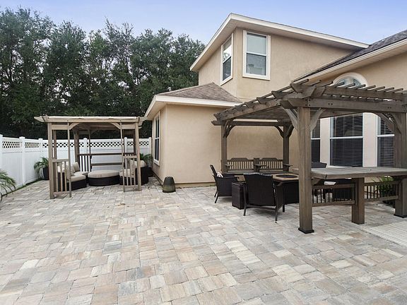 5th image of 3743 Bedford Dr