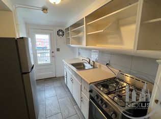 497 Winter St #2L, Woonsocket, RI 02895