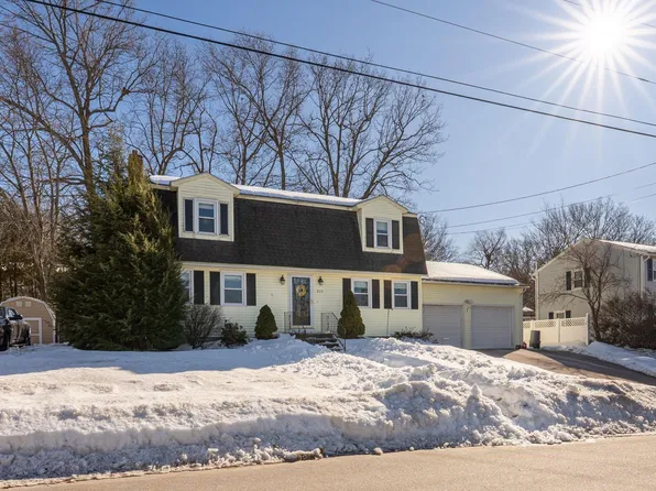 237 Barrett Street, Manchester, NH 03104