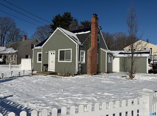 19 Maple Street, Plainville, CT 06062