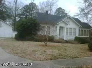 112 S Glynn Ave, Quitman, MS 39355