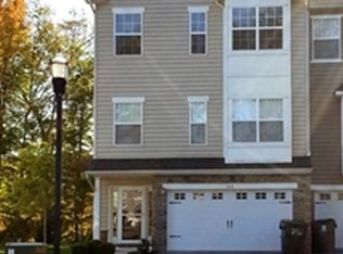 528 Van Dyke Cir, Newark, DE 19702