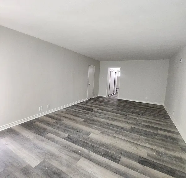 2034 S Corning St #3 — Photo 4