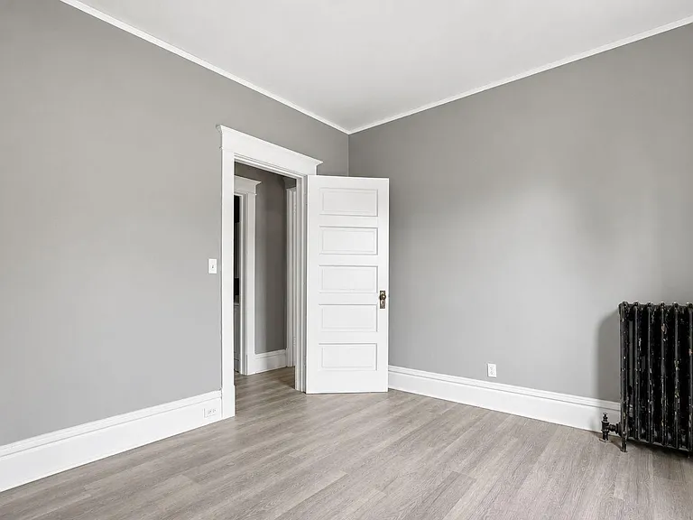 2401 Harriet Ave S #3 — Photo 8