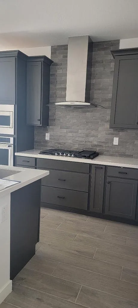 3 bed, 2100 sqft, $3,395 — Photo 1