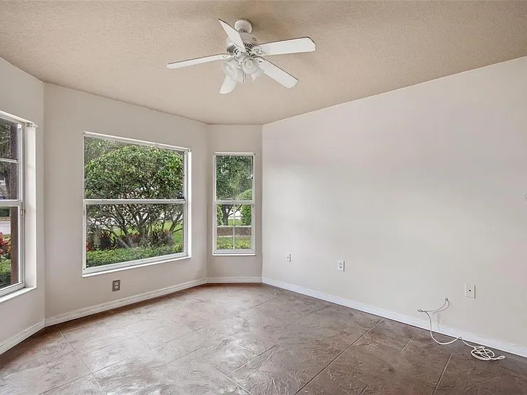 4007 Harbor Lake Dr — Photo 22