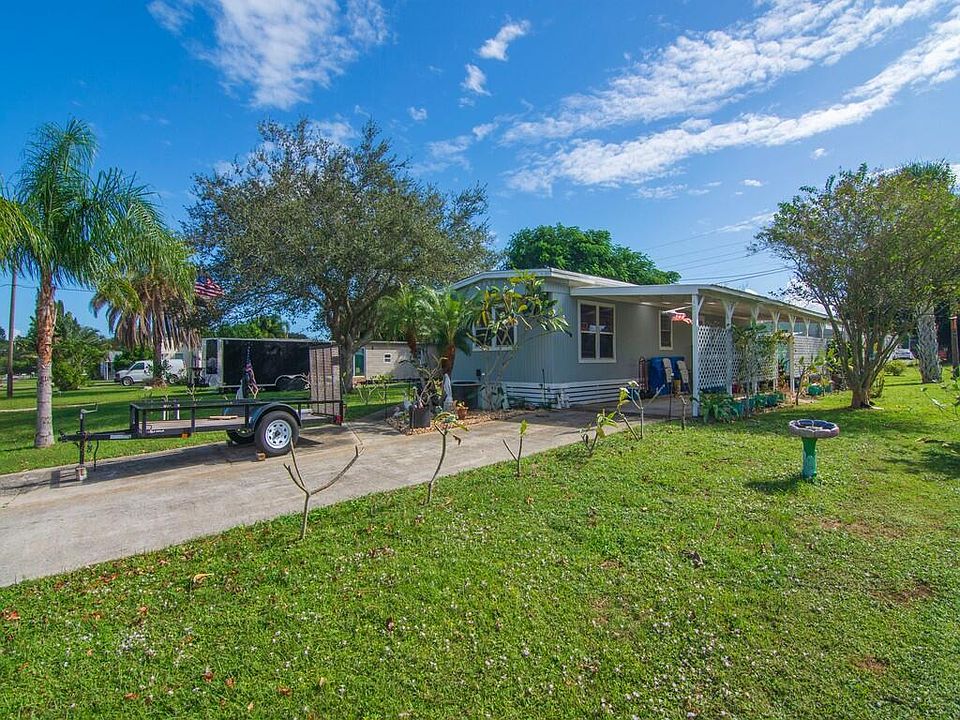 325 Pineapple St, Sebastian, FL 32958 MLS RX10935543 Zillow