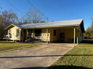 2012 North St, Elton, LA 70532