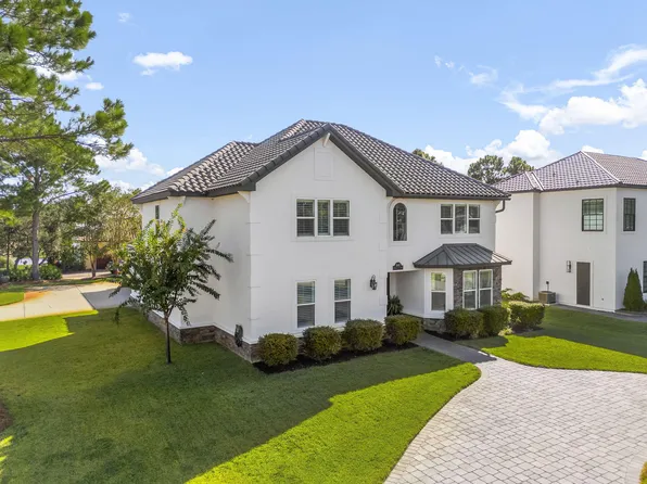 1007 Emerald Bay Dr, Destin, FL 32541