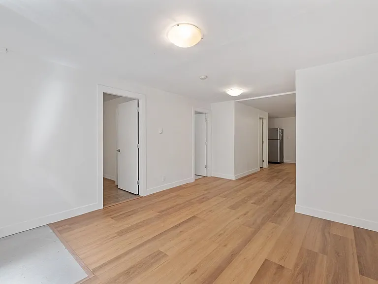 547 E 12th Ave #LOWER LEVEL — Photo 7