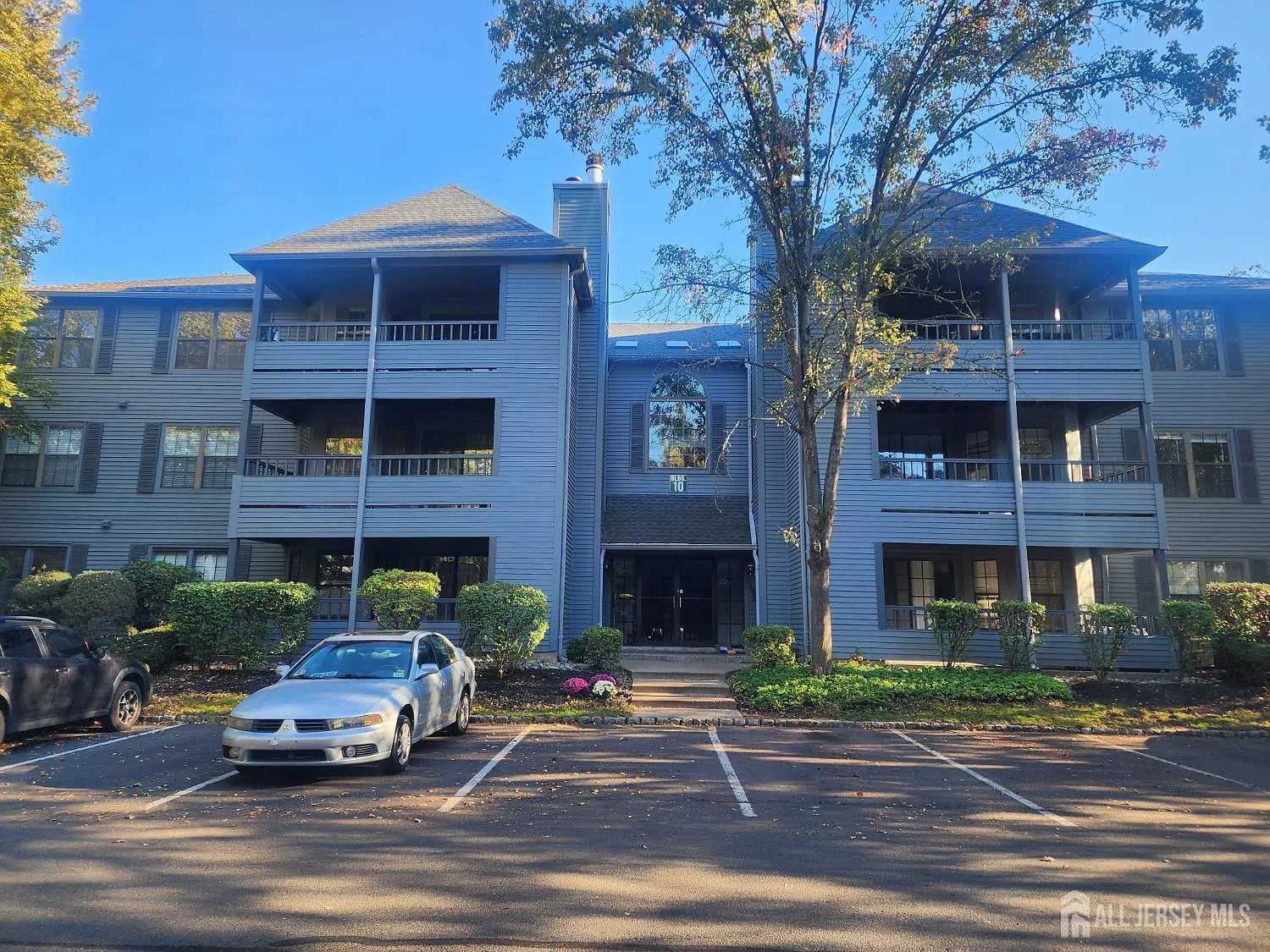 2 bed, 2.0 bath, 1104 sqft, $2,550 — Photo 1