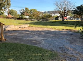 (Undisclosed Address), Kingsport, TN 37660