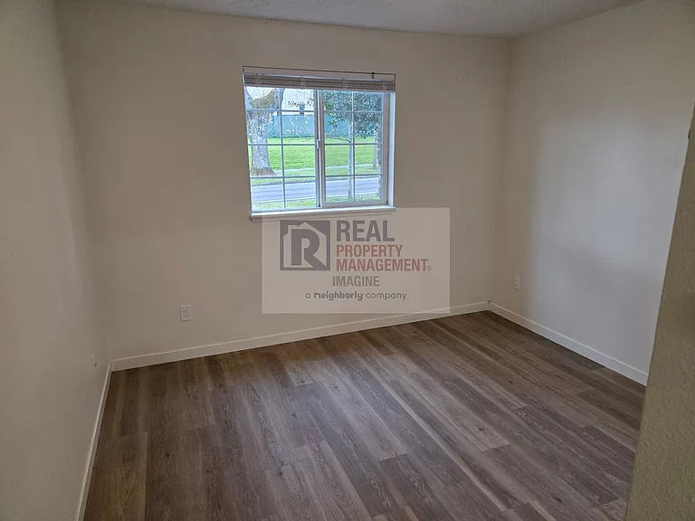 1015 Legion Way SE, Olympia, WA 98501 — Photo 15
