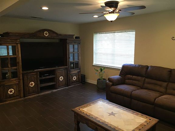 4th image of 5755 Sul Ross Ln