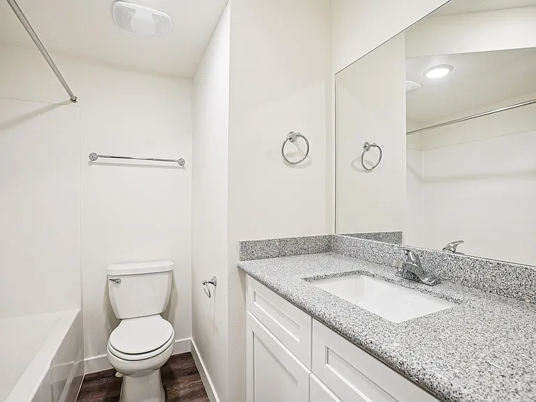 Villas at The Pointe — Photo 26