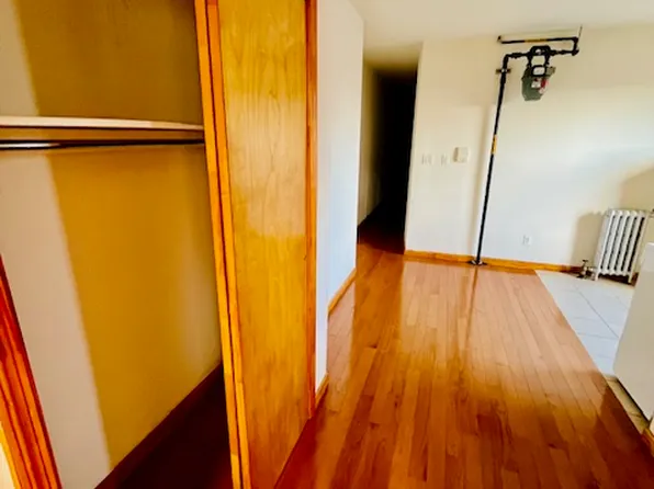 207 East 14th Street image 6 of 7