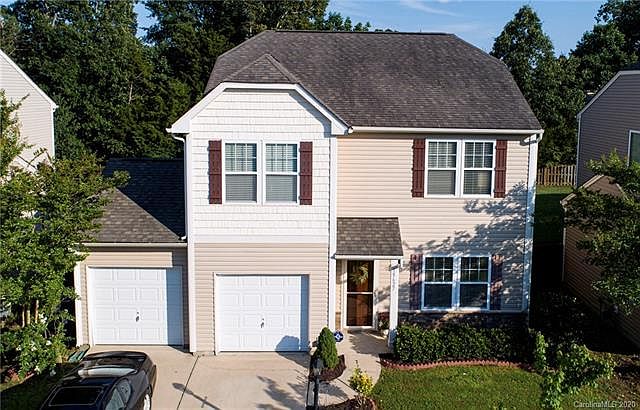 1st image of 15627 Lakepoint Forest Dr