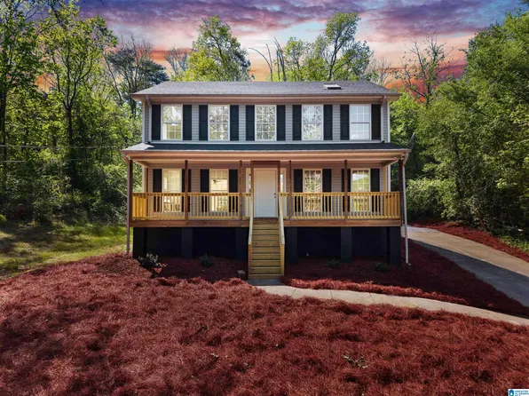 640 Woodhaven Dr, Pinson, AL 35126