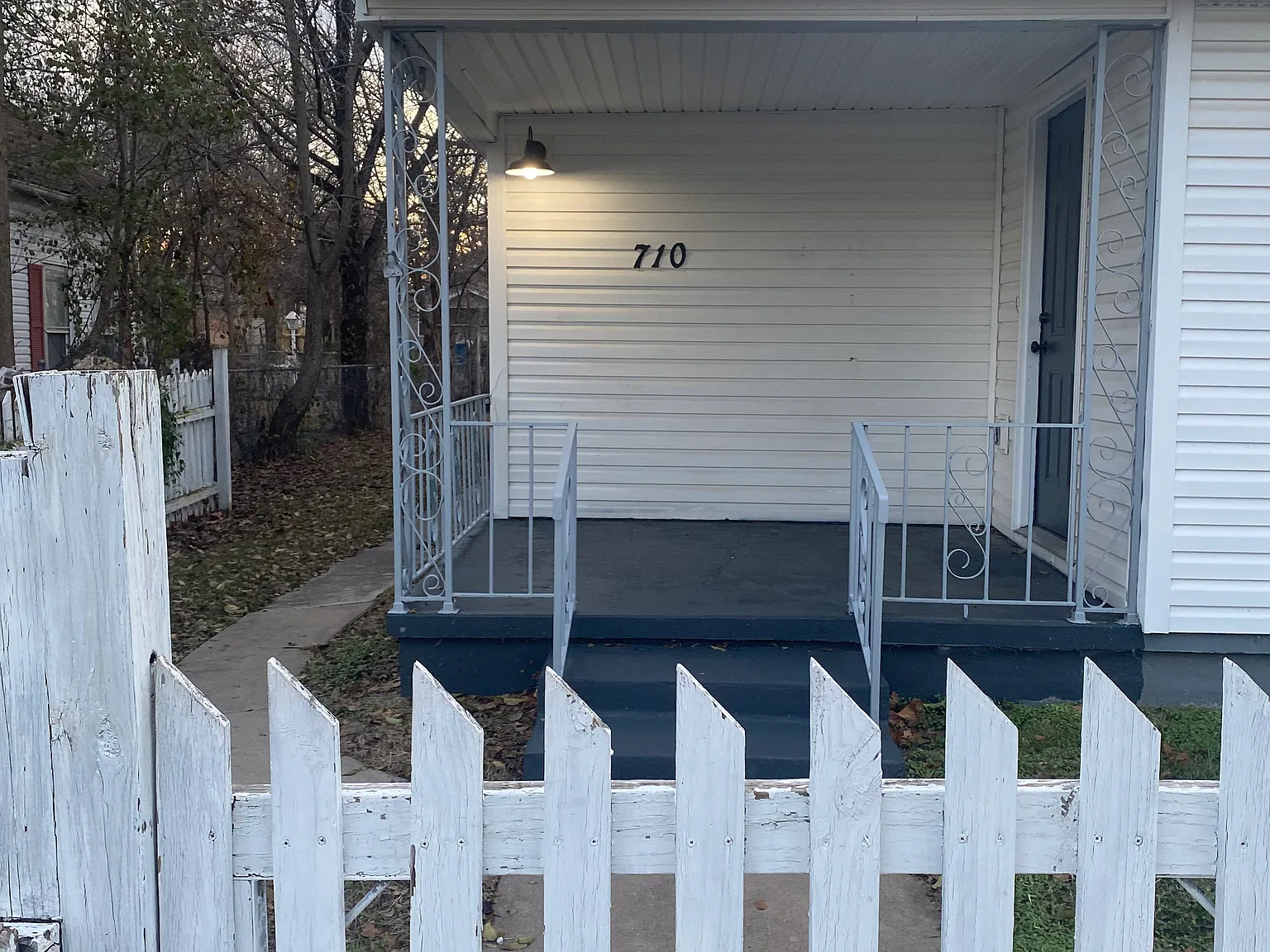 3 bed, 1028 sqft, $1,150 — Photo 2